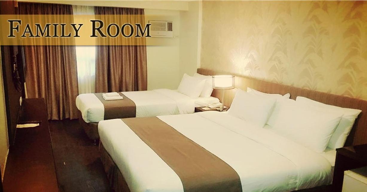 GT Hotel Iloilo Esterno foto