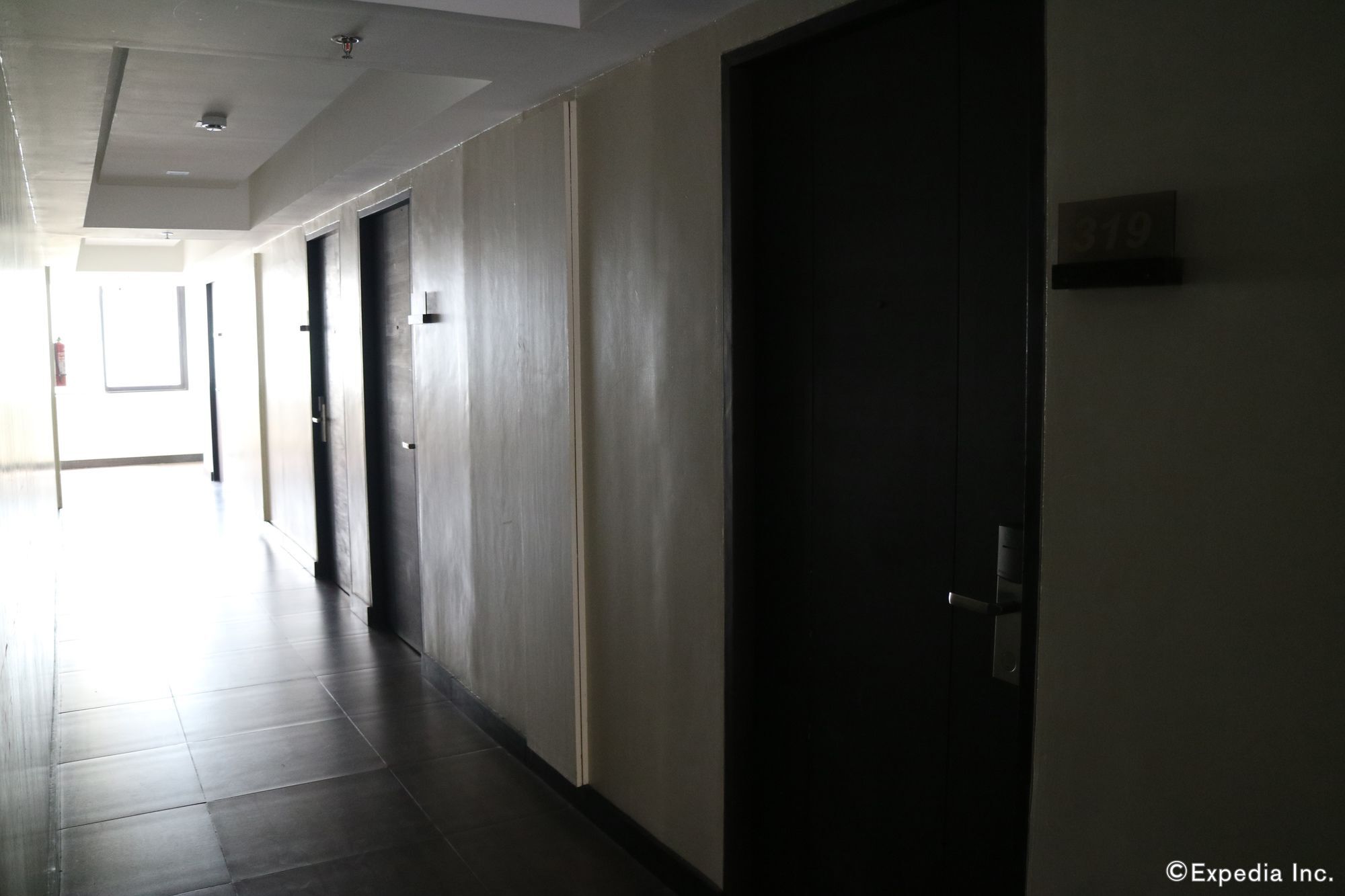 GT Hotel Iloilo Esterno foto